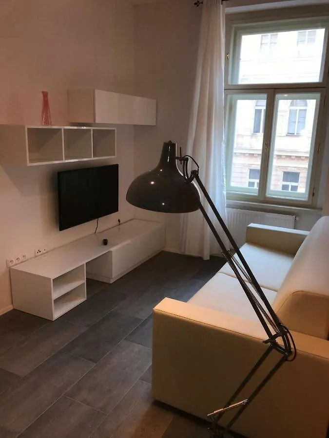Riverside Praga Apartament